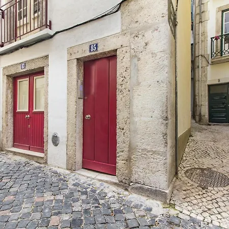 Guest Inn Alfama Apartments-3